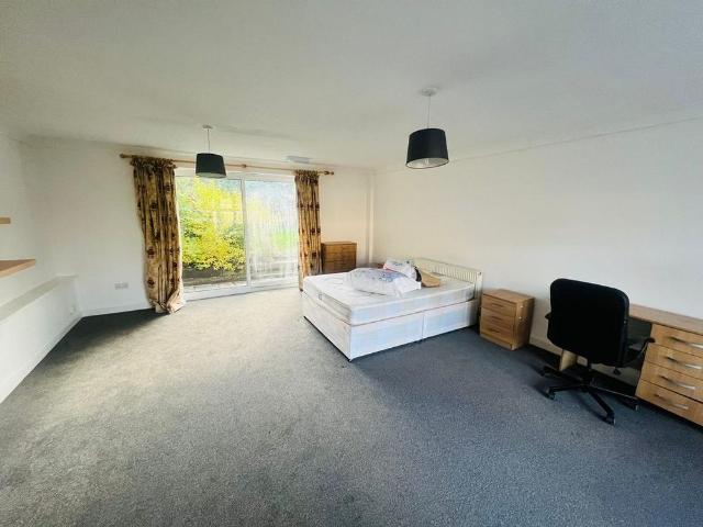 Room for rent in Cranfield, Central Bedfordshire