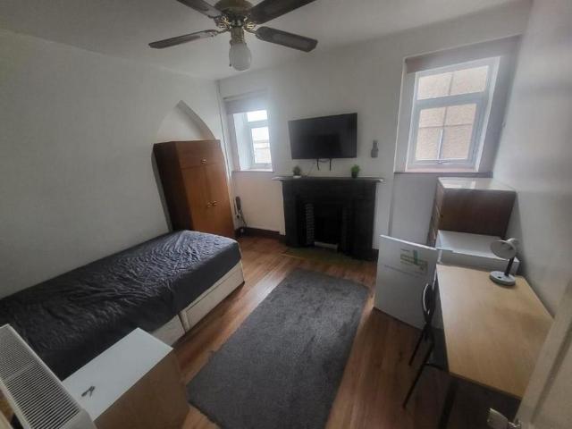 Room for rent in Bridgend