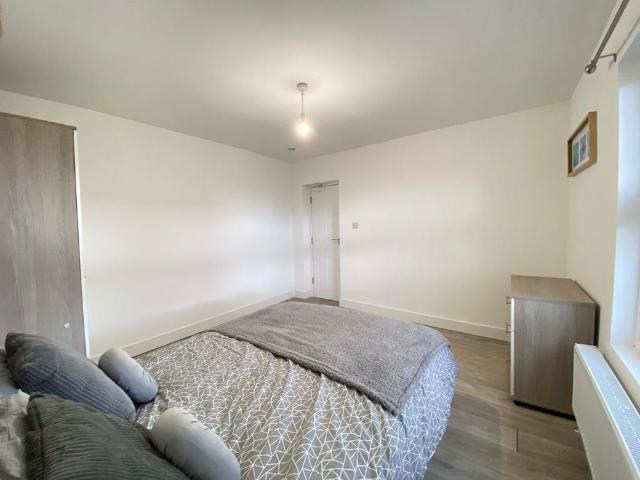 Room for rent in Milton, Hamerton