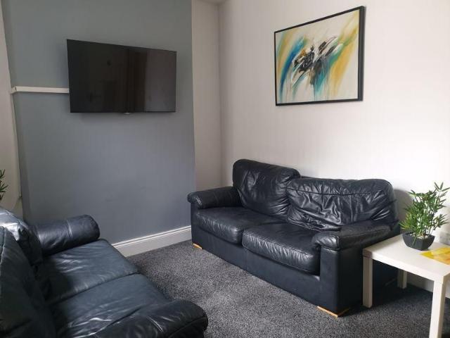 Room for rent in Red Hill, Worcestershire