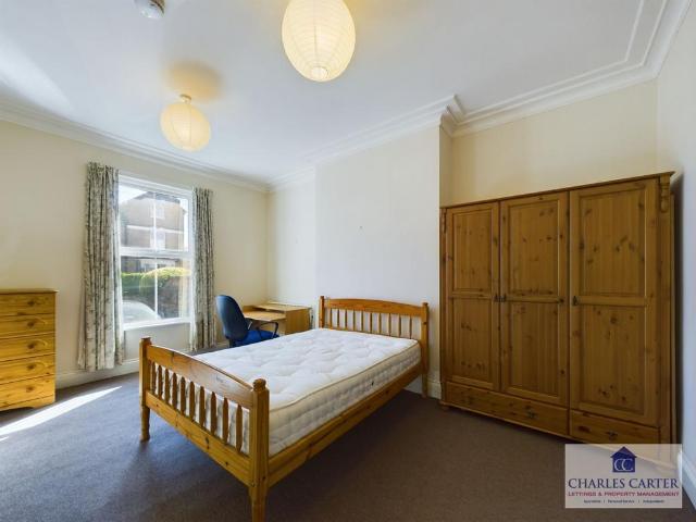 Room for rent in St John's, Worcestershire