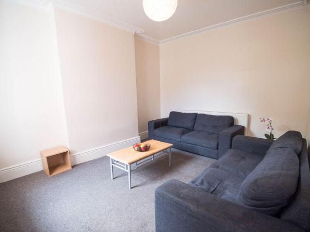 Room for rent in Broomhill, Isle Of Man