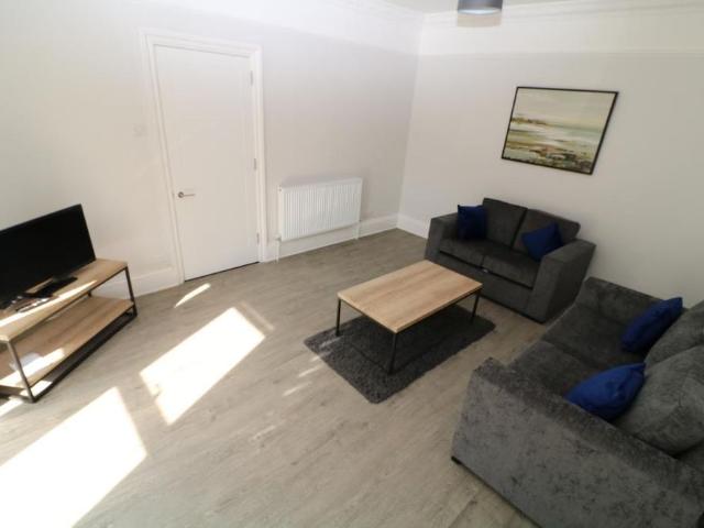 Room for rent in Brompton, Gillingham