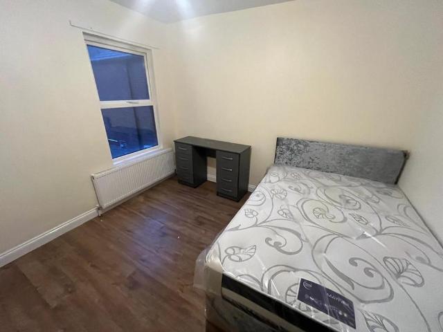 Room for rent in Spring Park, Luton