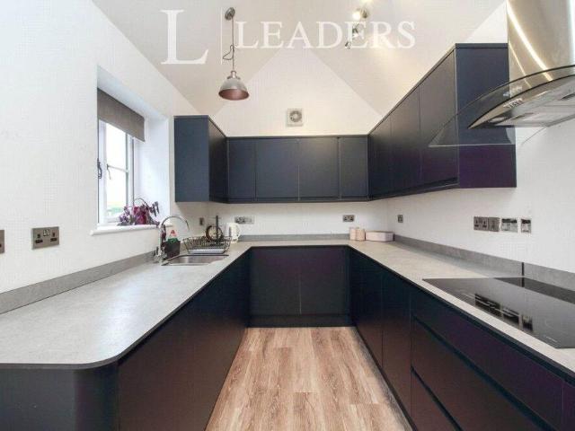 Room for rent in Barbourne, Worcestershire
