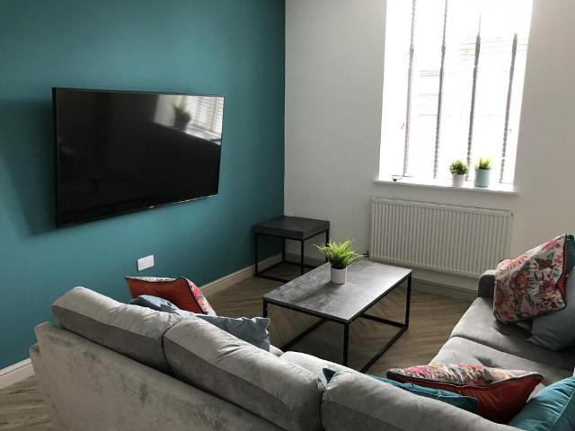 Room for rent in Elmfield, Leicestershire