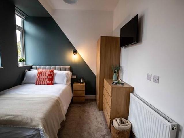 Room for rent in Crewe, Cheshire