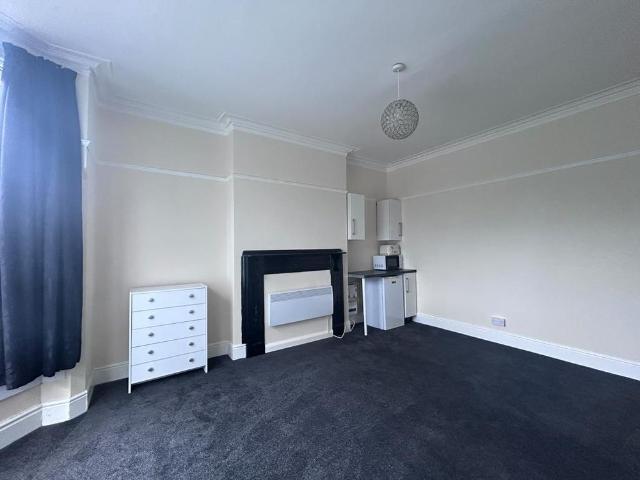 Room for rent in Gravelly Hill, Birmingham