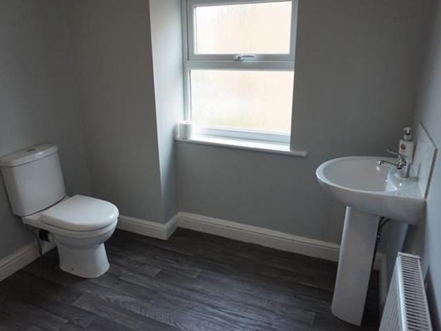 Room for rent in Crewe, Cheshire