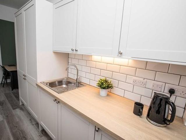 Room for rent in Crewe, Cheshire