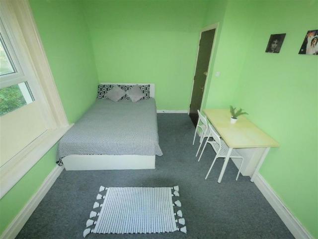 Room for rent in West Cliff, Bournemouth