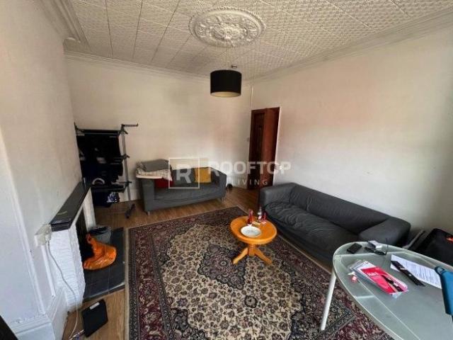 Room for rent in Beckett Park, Headingley