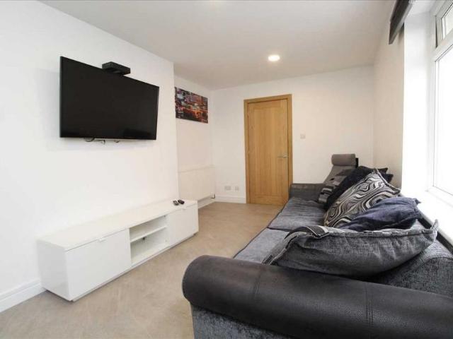 Room for rent in Greenbank, Plymouth
