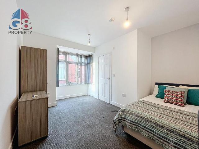 Room for rent in Belle Vue, South Yorkshire