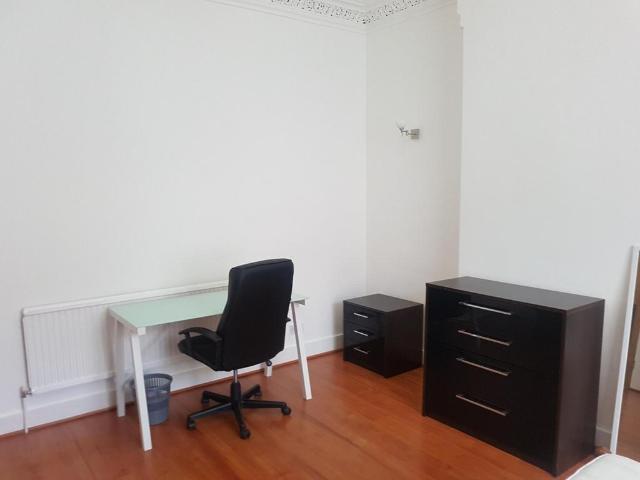 Room for rent in Hyson Green, Haddon