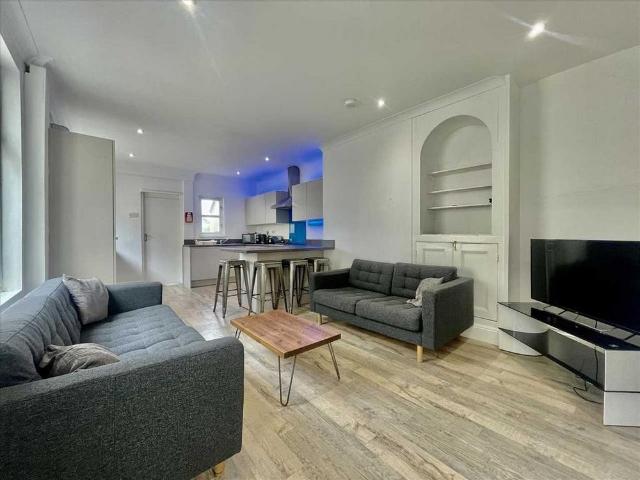Room for rent in Mutley, Plymouth