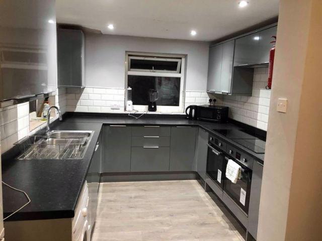 Room for rent in St John's, Worcestershire