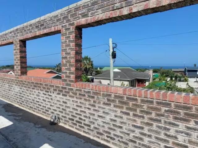 House for sale in Sunrise-on-Sea, Buffalo City Metropolitan Municipality
