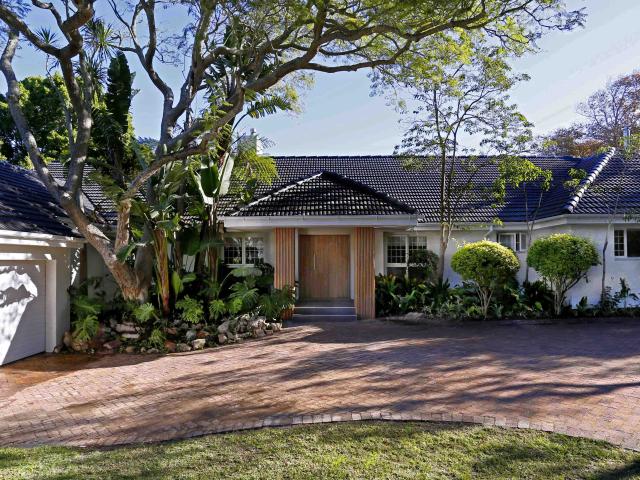 Apartment for rent in High Constantia, City of Cape Town