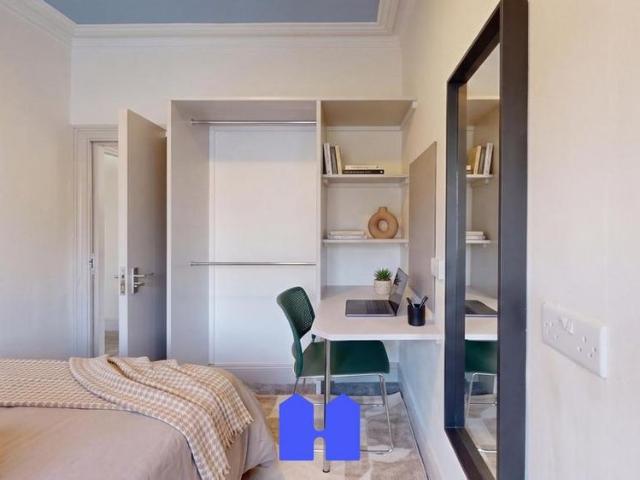 House for rent in Ladybarn, Manchester