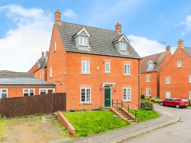 House for rent in Burton Latimer