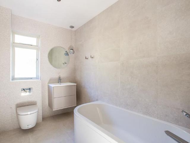 House for rent in Whiteley Village, Blackhills