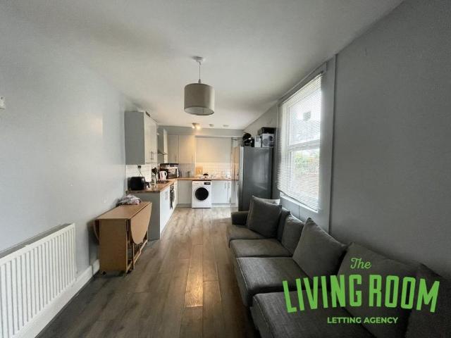 House for rent in Plasnewydd, Cardiff
