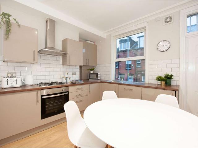House for rent in Woodhouse, West Yorkshire