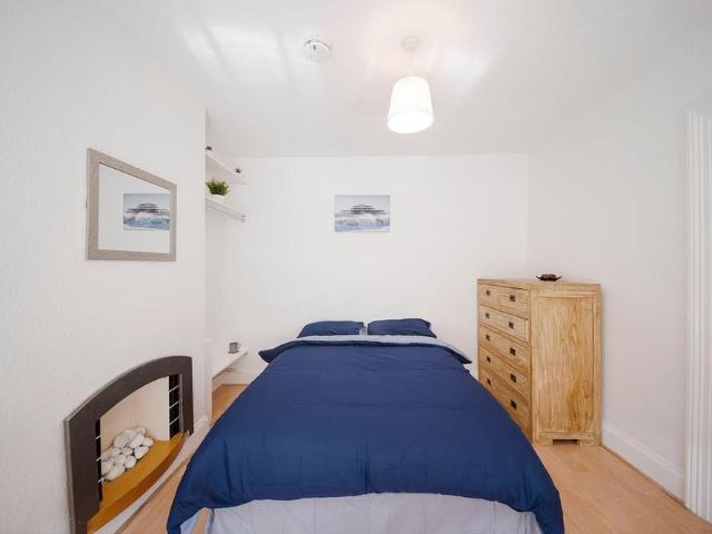 Room for rent in Round Hill, Brighton & Hove