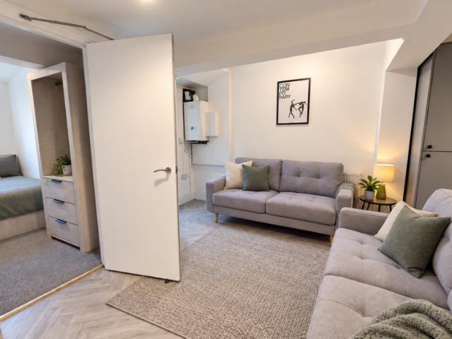 House for rent in Kingsway, Bath