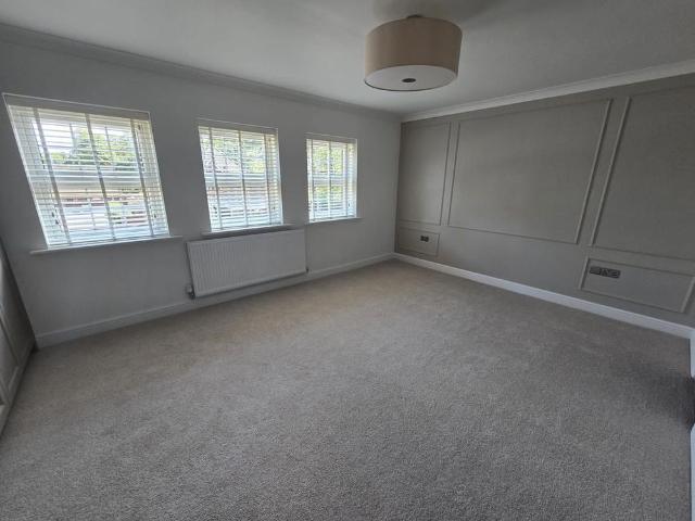 House for rent in Wake Green, West Midlands