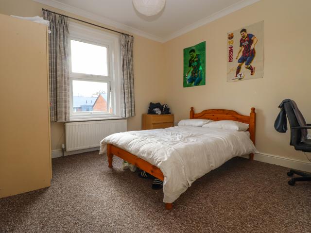 House for rent in The Polygon, City Of Southampton