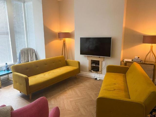 House for rent in Greenbank, Plymouth