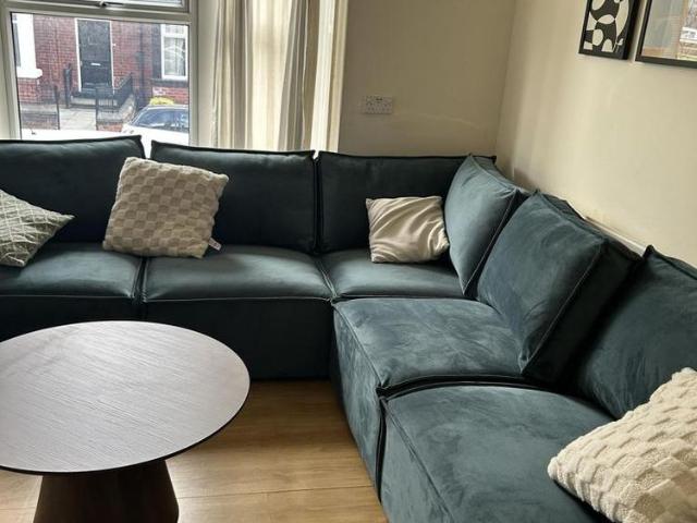 House for rent in Hyde Park, West Yorkshire