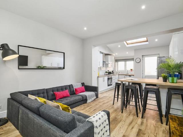 House for rent in Woodhouse, West Yorkshire