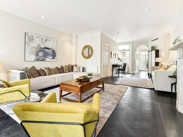House for rent in Mayfair, Greater London