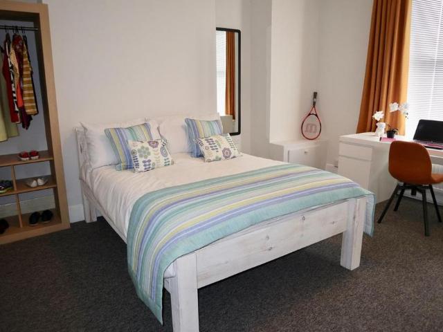 House for rent in Nangreaves, Wales