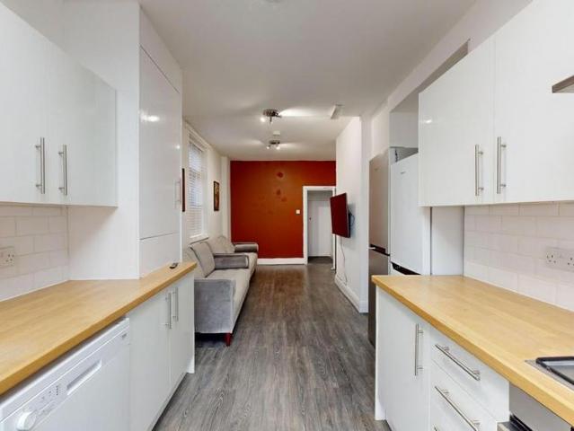 House for rent in Georgia, Greater Manchester