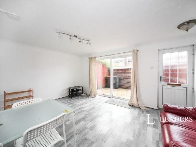 Room for rent in Houghton Regis, Isle Of Man