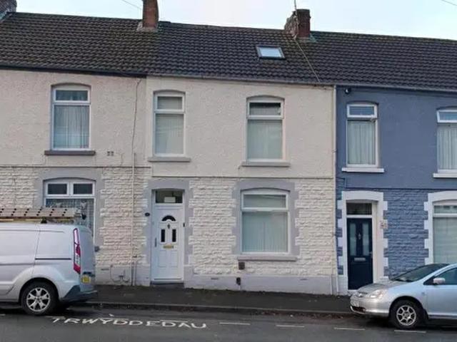 Apartment for rent in St Thomas, Swansea