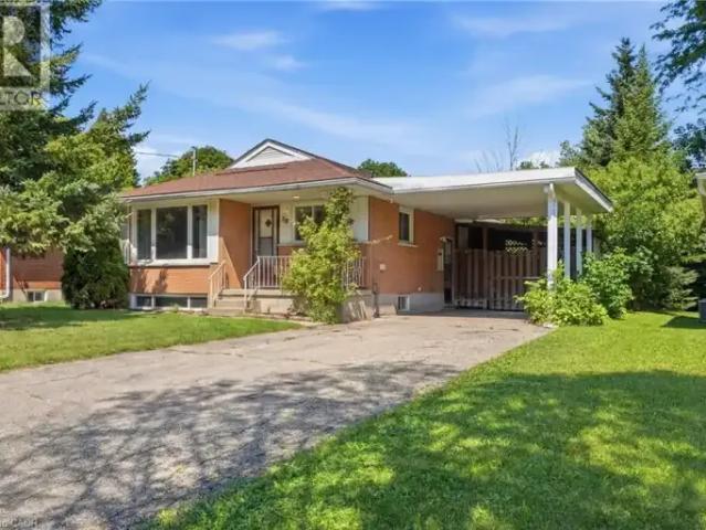 House for rent in Waterloo, Ontario