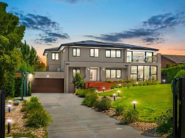 House for sale in Wheelers Hill, Melbourne
