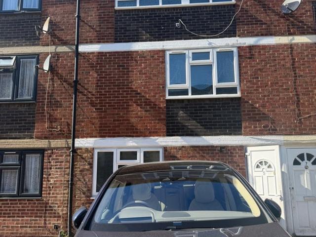 House for rent in London Borough of Newham, Greater London