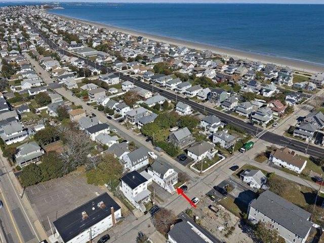 House for sale in Nantasket Beach, Hull