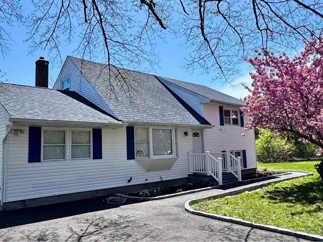 House for sale in Bohemia, New York