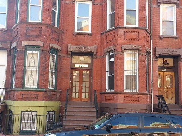 House for sale in Hudson, New Jersey
