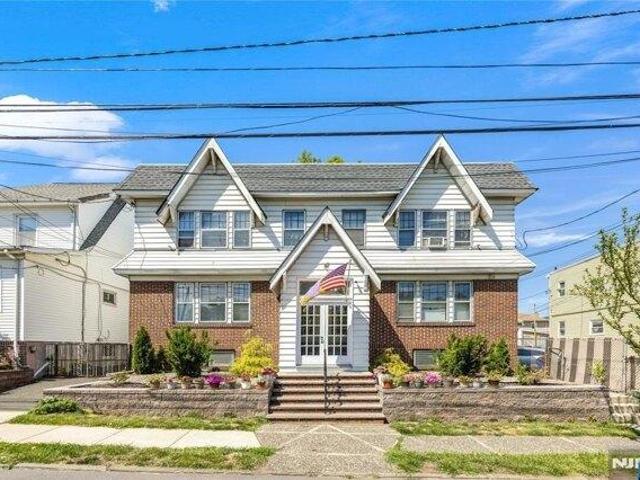 House for sale in Hudson, New Jersey