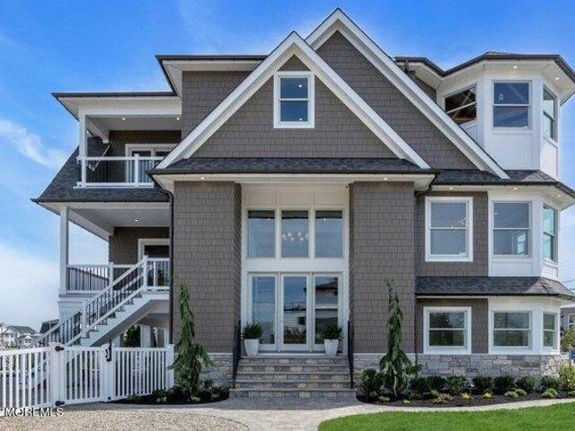 House for sale in Lavallette, New Jersey