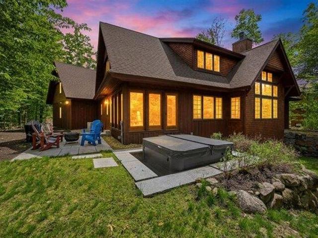 House for sale in New Hampshire