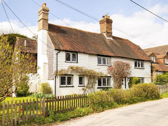 House for sale in West Hoathly, Perryfields